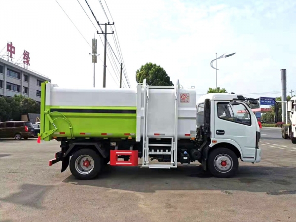 国六【10立方】 多利卡D7右侧挂桶垃圾车
