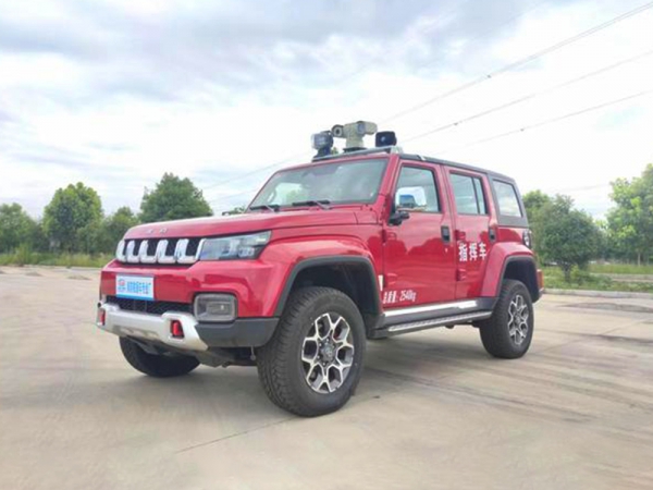 北汽四驱指挥车