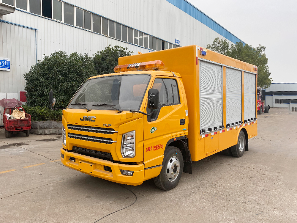 江铃蓝牌卷帘门救险车