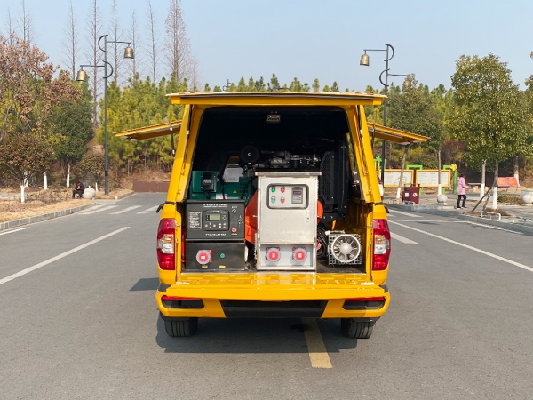 上汽大通皮卡救险车